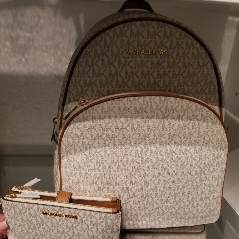 Michael Kors set